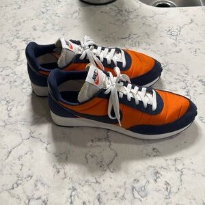 Men’s orange and blue Nike 10.5 Sneakers